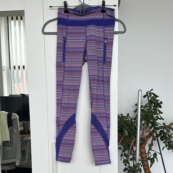 Lululemon Athletica Inspire Tight II (Mesh) Luxtreme Size 2 EUC - Picture 1 of 11